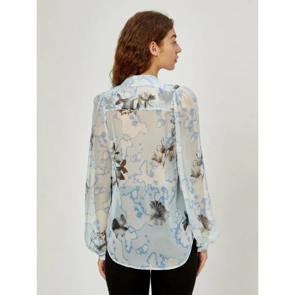 EQUIPMENT Linneta Floral Print Silk Chiffon Shirt In Blau - Picture 4 of 16
